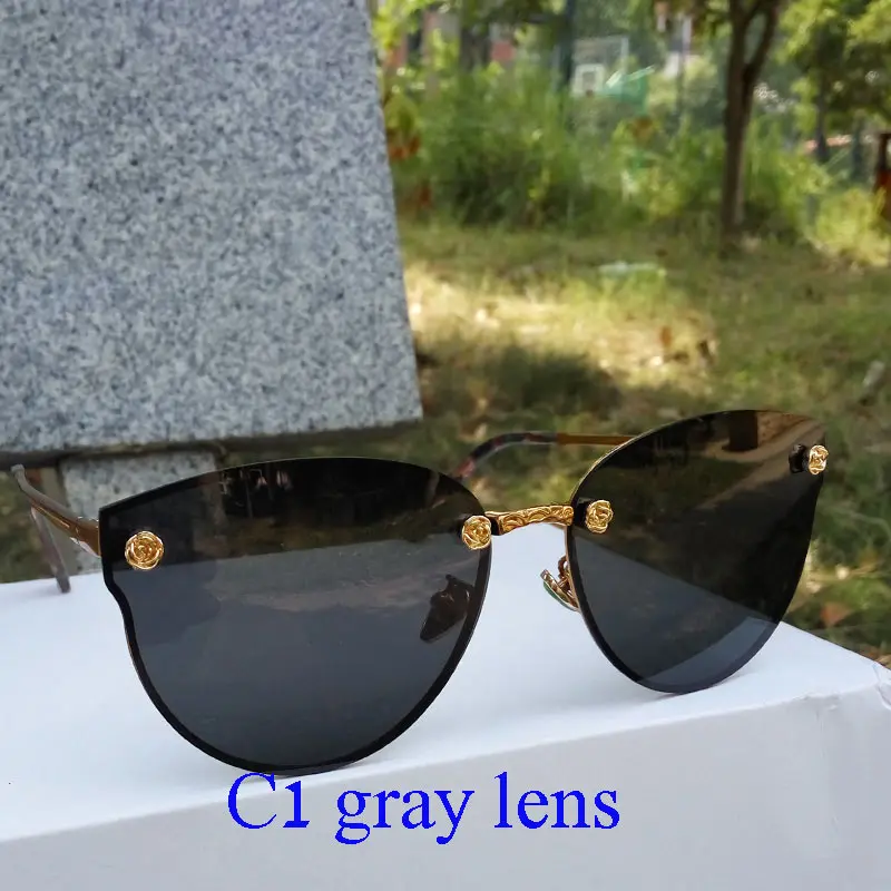 

Reggaeon Luxury Fashion female Polarized sunglasses metal Frame Lunettes cat Ladies Leisure Sunglasses Italian designe black