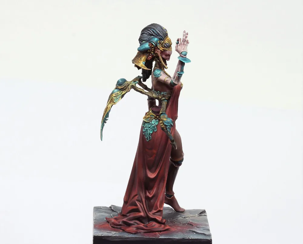 Queen of the Void 010