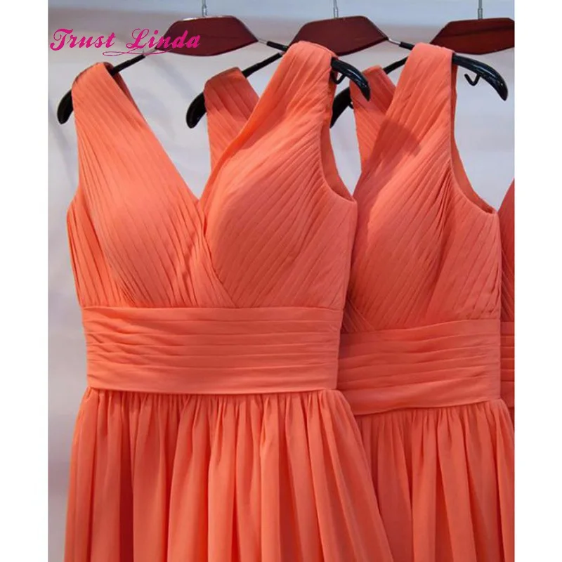 Женское шифоновое платье подружки невесты длинное с V-образным вырезом дешево |