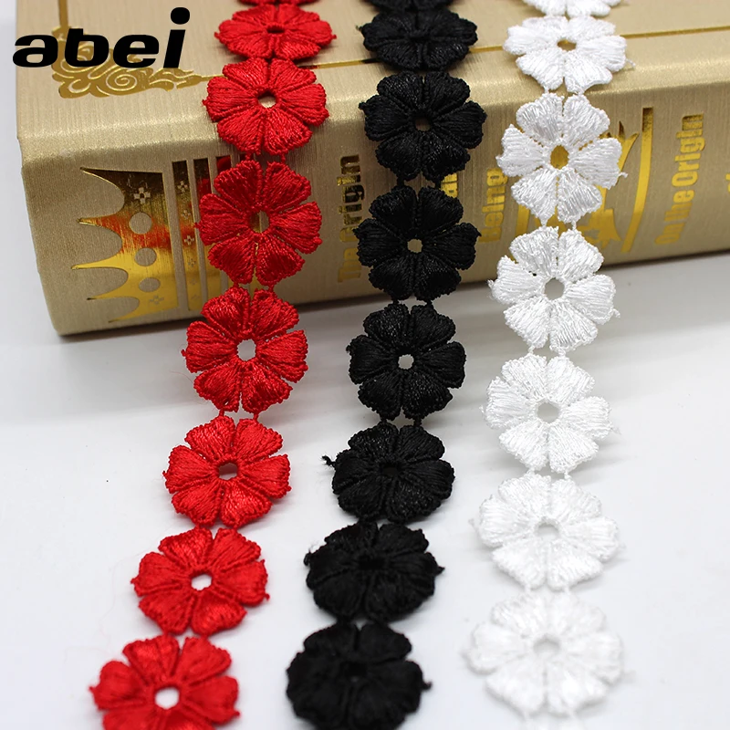 2 야드/로트 2.3cm 폴리 에스터 꽃 레이스 트림 화이트 블랙 레드 리본 DIY 목걸이 장식품 속옷 웨딩 의류 액세서리