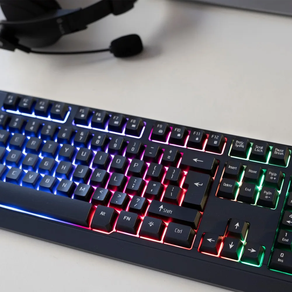 NGS_Teclado_gaming_Luces_led_GKX300_USO
