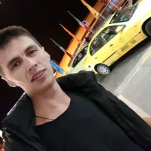 A***v