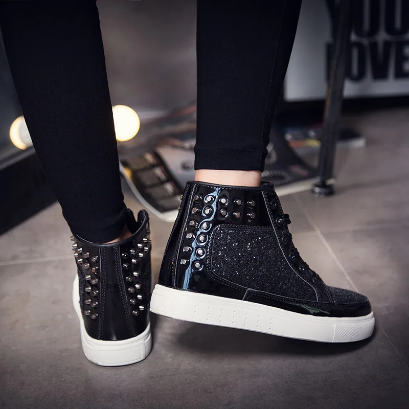 MSFAIR 2018 Skateboarding Shoes Man Brand Lovers Outdoor Athletic Canvas Shoes Sport Shoes For Men Walking Womens Sneakers