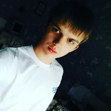 A***v