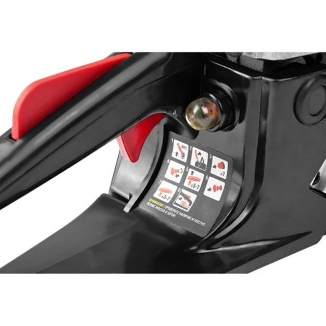 Пила цепная бензиновая ЗУБР ПРОФЕССИОНАЛ ПБЦ-490 45ДП (Мощность 2200 Вт, объем двигателя 49.3 см3, объем топливного бака 0.6 л, объем масляного бака 0.3 л, длина шины 450 мм)