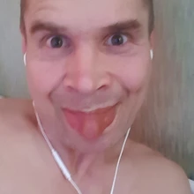 A***v