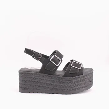 

Summer sandals for woman with design and comfortable SHOES BEACH Black cam buckle platform sandals with thick sole
