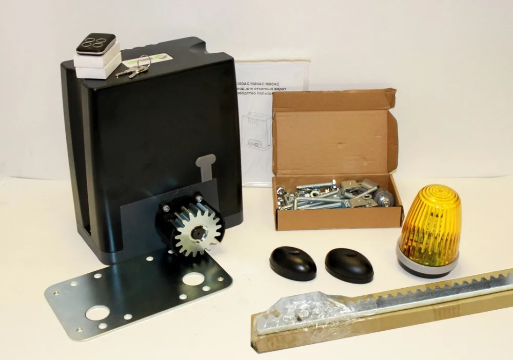

Drive kit DKC800 with mounting plate, photocells, warning light and toothed metal rail