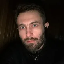 A***v
