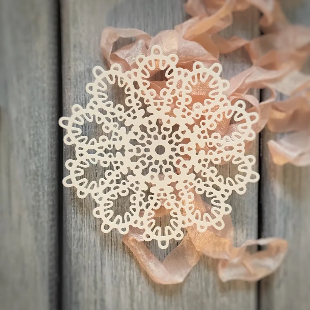 

ArtScrap Doily Metal Cutting Dies Stencils For DIY Scrapbooking Album Paper Card Decorative Craft Embossing Die Cuts | Art: 3