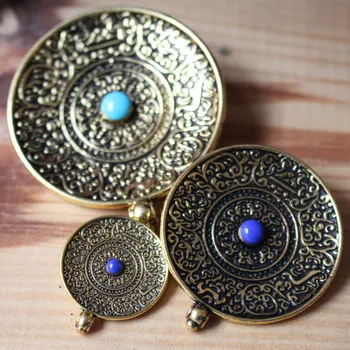 

2pcs/lot Vintage Tibetan Silver BAGUA Pendant Craft Decoration Handmade Bracelet Necklace Charms Findings DIY Jewelry Making