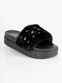 

DAME ROSE Slippers with nap and studs-Black