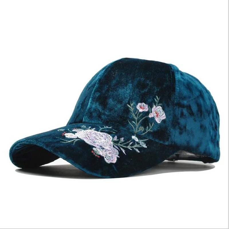 

Seioum New Arrival Velvet Embroidery Rose Flower Cap Women Bonnet Baseball Cap Winter Fashion Hat For Men Wholesale Gorros