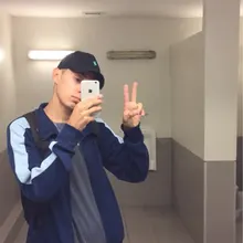 P***e