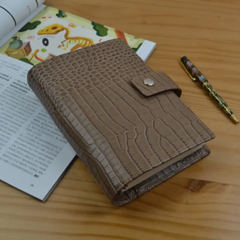 2018 Yiwi Vintage A6 Persona Genuine Leather Traveler's Notebook Diary Planner Sketchbook Creative Birthday 2018 Yiwi Vintage A6 Persona Genuine Leather Traveler's Notebook Diary Planner Sketchbook Creative Birthday