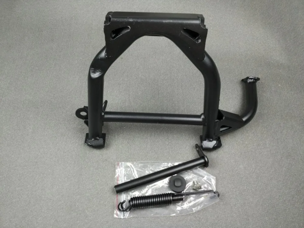 NC700s centerstand 3
