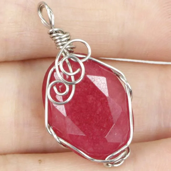 

Handamde Real Oval Red Ruby Wire Wrap Woman's Silver SheCrown Pendant 27x15mm