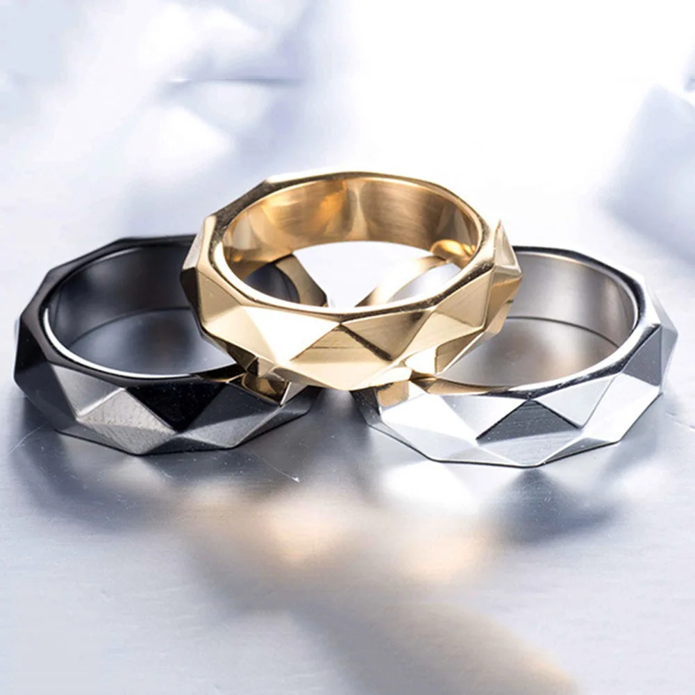 

2017 Trendy Creative Men's Tire Ring Titanium Steel Index Finger Ring