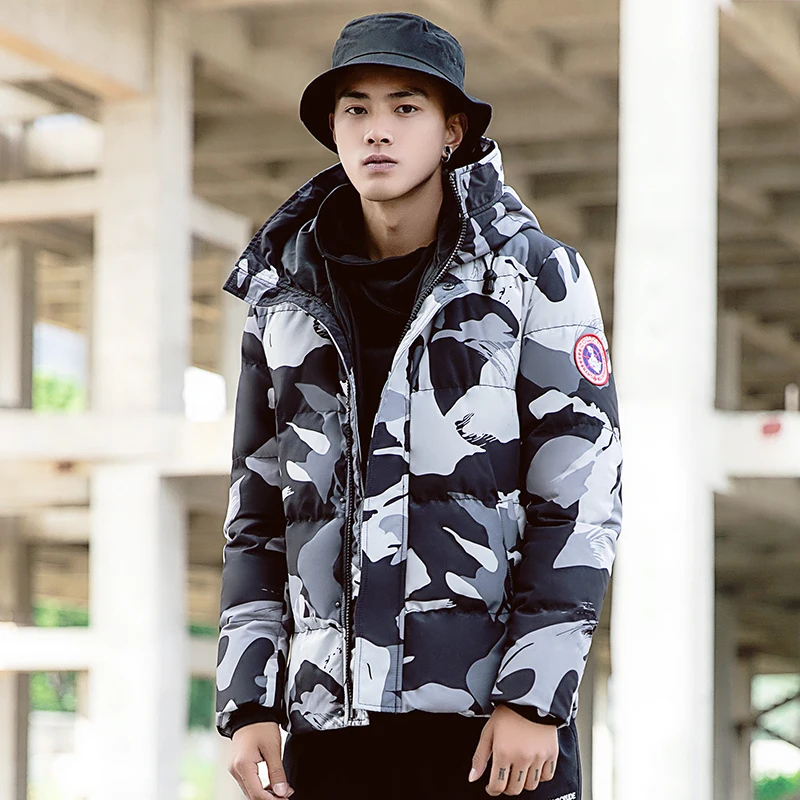 2018 Nieuwe Winter Bomber Jas Mannen Dikker Warme Parka Kapmantel Camouflage Leger Militaire Borduren Jas Gewatteerde Mannelijke Overjas 2018 Nieuwe Winter Bomber Jas Mannen Dikker Warme Parka Kapmantel Camouflage Leger Militaire Borduren Jas Gewatteerde Mannelijke Overjas