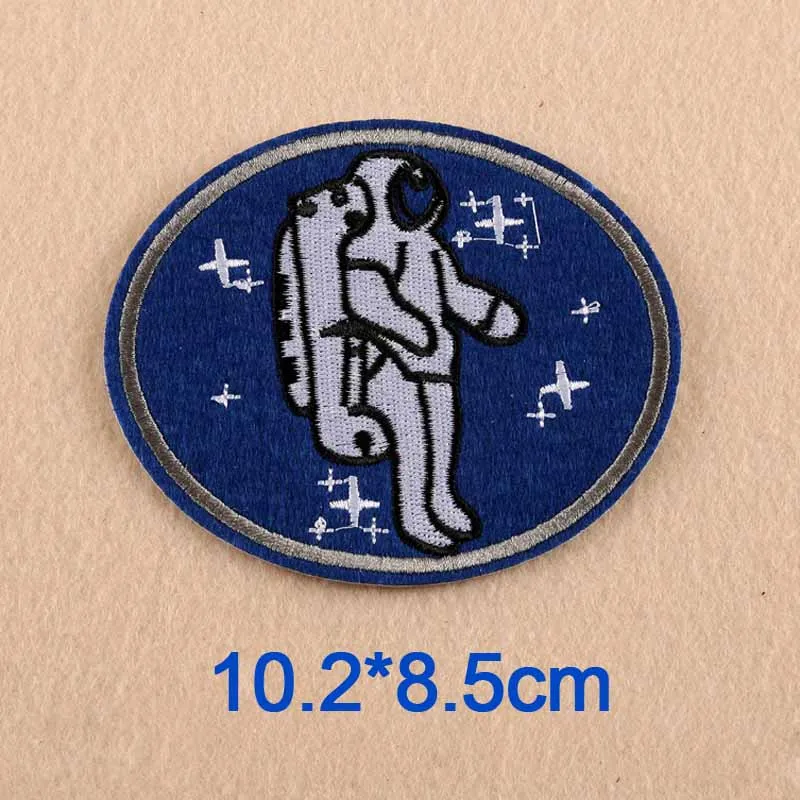 3756092022_1889361900 