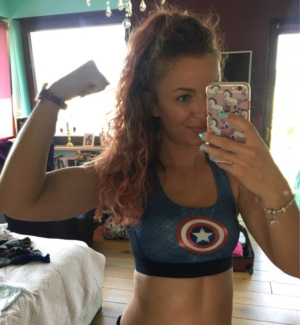 Captain America High Support Female Fitness Sports Bra – REAL