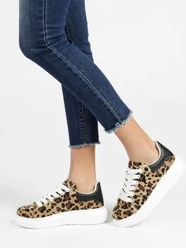 

Sneakers soled high leopard print