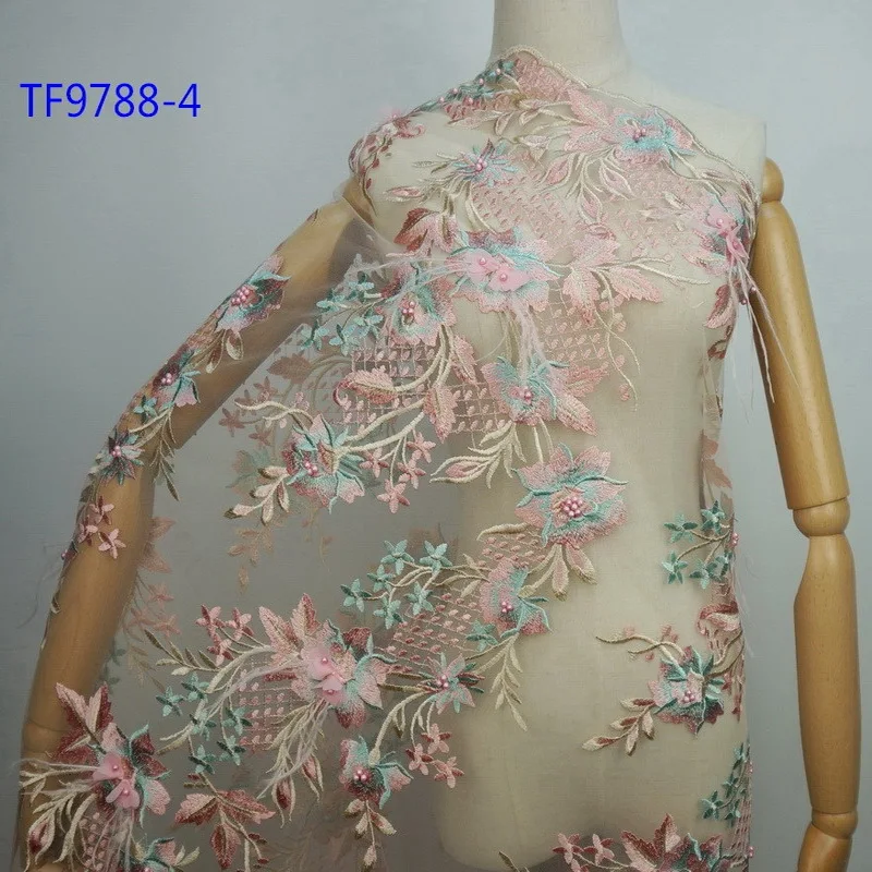 Feathers lace_3
