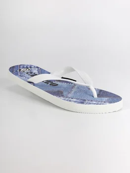 

Man's summer white flip-flop fashion Flip Flops Slippers beach shoes