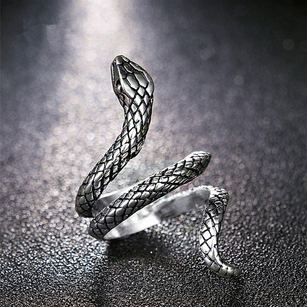 Fashion Punk Cobra Snake Shape Alloy Finger Ring Men Statement Jewelry