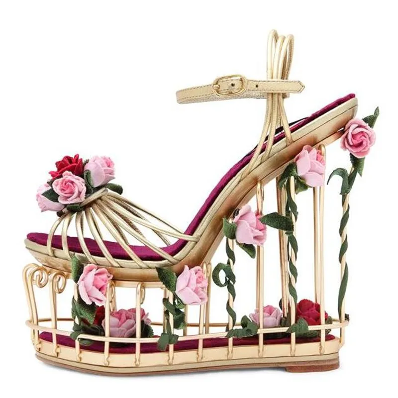 Модные босоножки с золотыми цветами; женские туфли с вырезами на очень высоком каблуке; обувь на платформе; Роскошные вечерние женские туфли с ремешком на щиколотке - Цвет: as picture