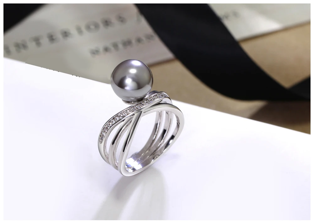 grey pearl ring 02