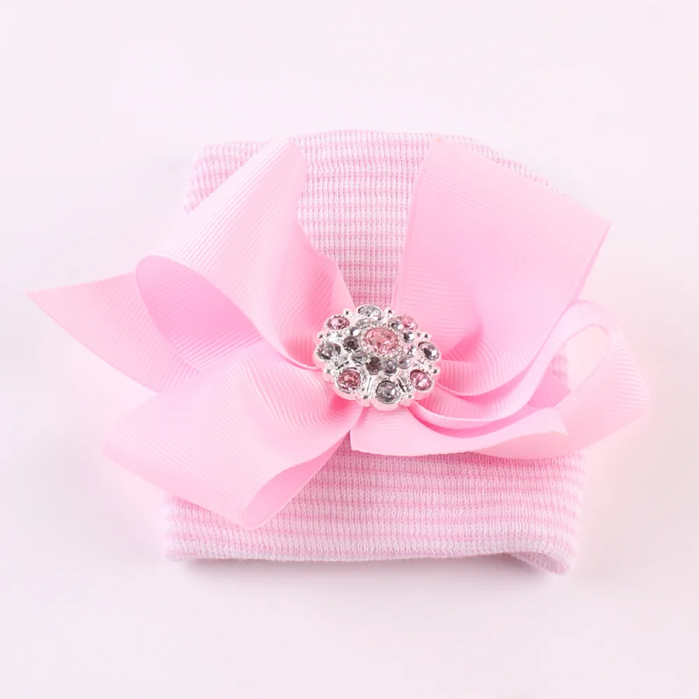 

5 colors New Pink Bowknot Sparkling Striped Knit Hat 2017 Baby Newborn Hat Accessories funny high quality hat