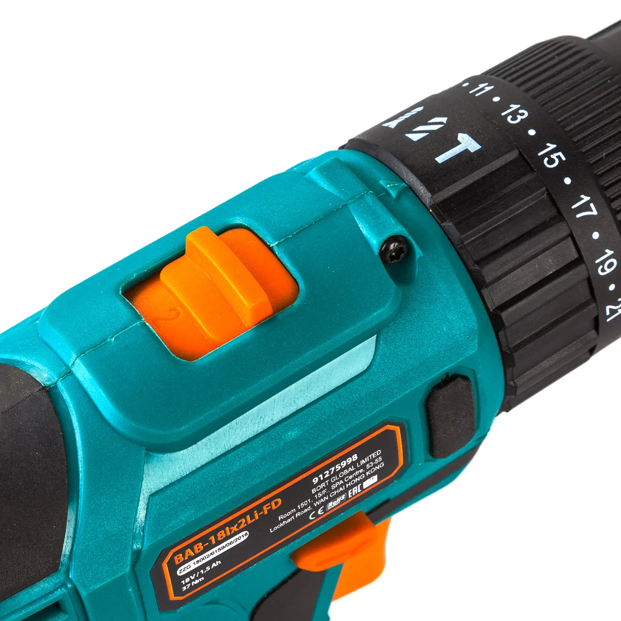 Дрель-шуруповерт аккумуляторная ударная Bort BAB-18Ix2Li-FD (Быстрозажимной патрон, 1500 об/мин, 2 скорости, Li-Ion батарея, высокий крутящий момент 37Нм, диаметр сверления 10-20 мм, подсветка рабочей зоны, дополнительный аккумулятор, реверс)