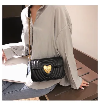 

Strap wave Bag version of the wild Messenger small square bag black mini bag Lingge small fragrance bag female 2019 new