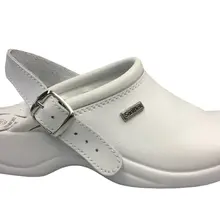 КОЖАНАЯ РАБОЧАЯ розетка белого цвета