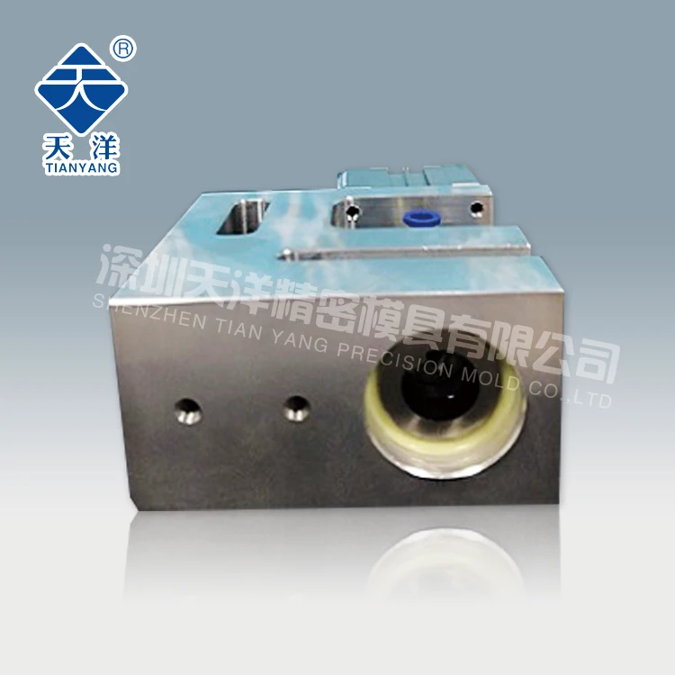 Round hole punch machine
