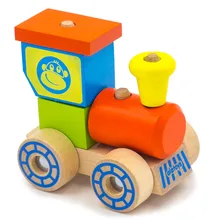 Конструктор-каталка "Паровозик 2" Alatoys KKP03. Количество деталей- 6 шт