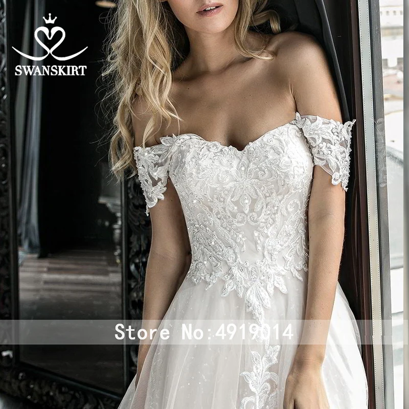 Роскошное Свадебное платье с аппликацией, пышная юбка с открытыми плечами, кружевное ТРАПЕЦИЕВИДНОЕ ПЛАТЬЕ, свадебное платье с бисером и шлейфом HZ07