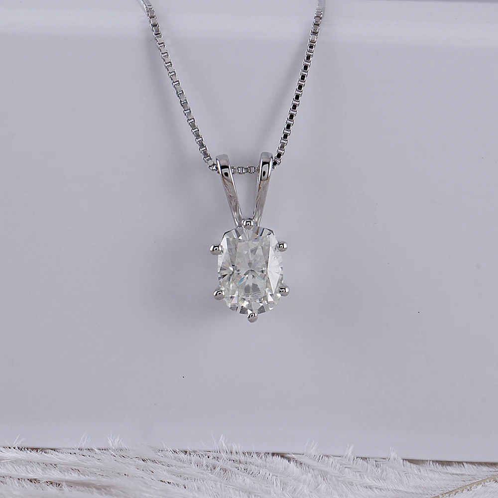 oval moissanite pendant necklace (2)