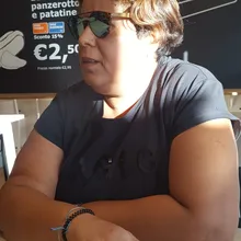 b***i