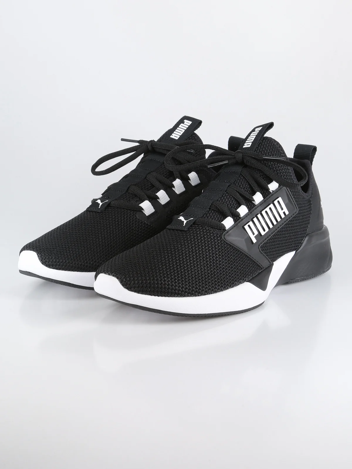 puma plain black shoes