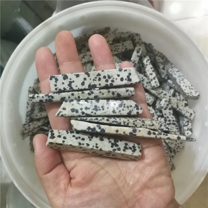 50 г натуральный леопард зерна длинные гравий Легкосплавные детали кристаллы камней исцеляющий рейки