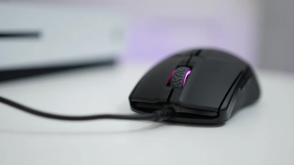 SteelSeries-Sensei-310-5-1620x912