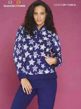 

Fleece pajamas with stars