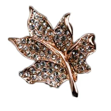 High-grade Men’s Suits Japan And Korea Version Of The Small Maple Tree Men And Women Clothing Fine Leaf Brooch Jewelry Wholesale
