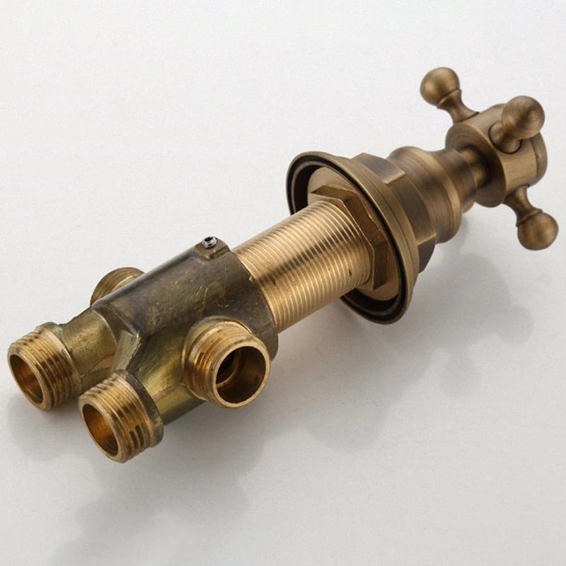 3183559394_1794871388