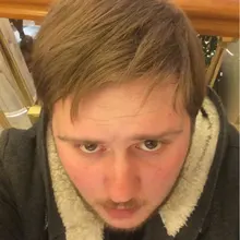 A***v