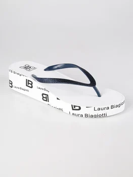 

Flip flops wedge low