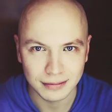 A***v