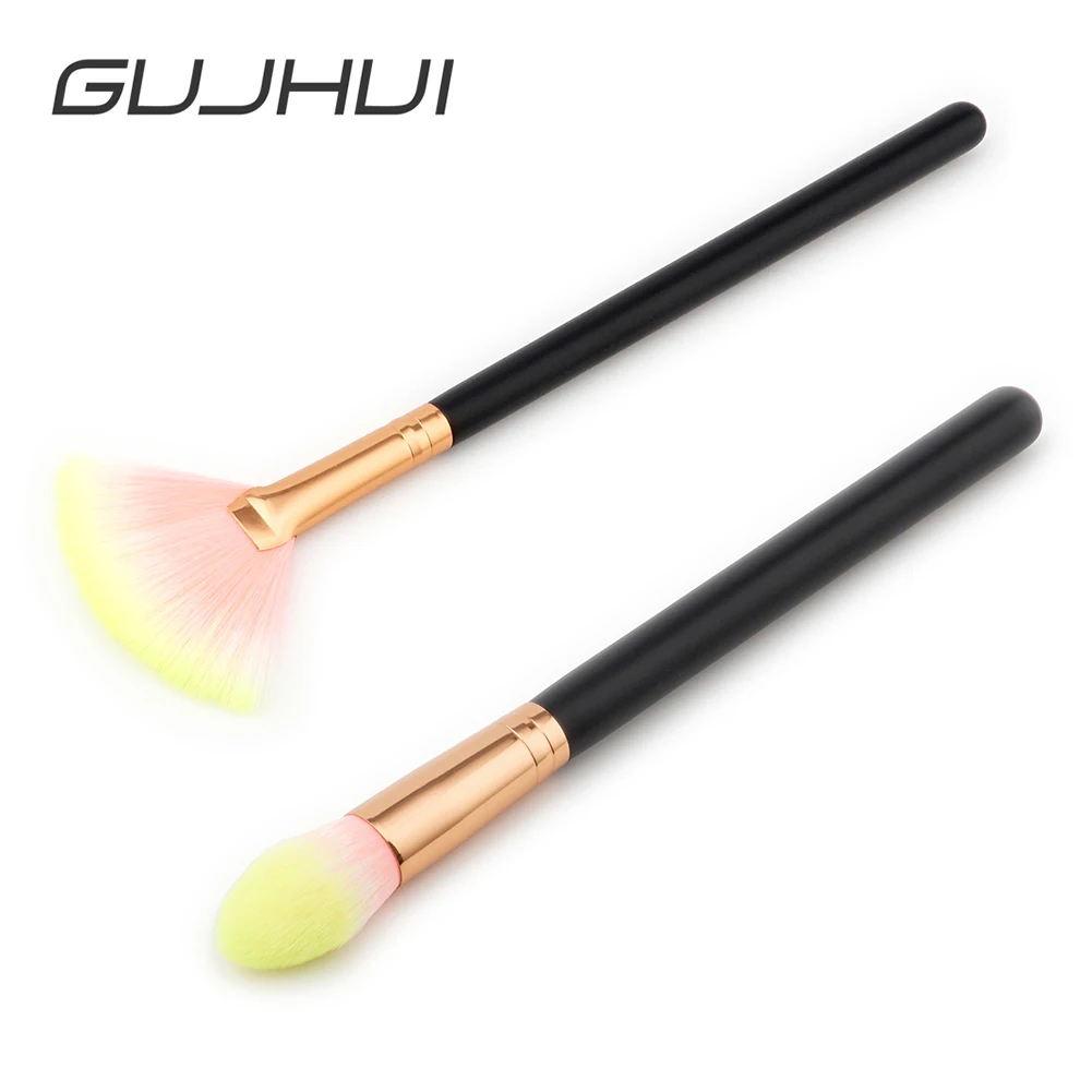 

GHJHUI 1Pc Fan Flame Shape Brush Face Powder Foundation Makeup Brush Cosmetic Tool
